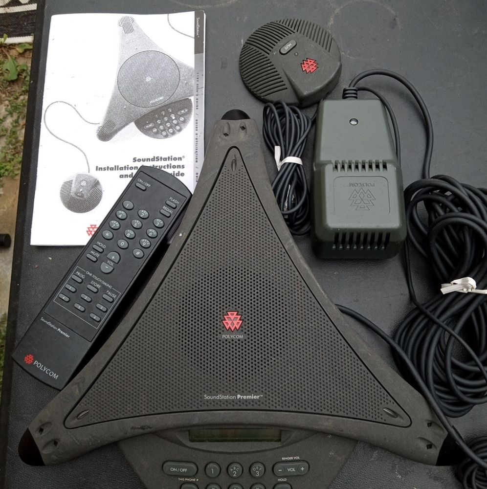 POLYCOM Premier Soundstation Set with Manual